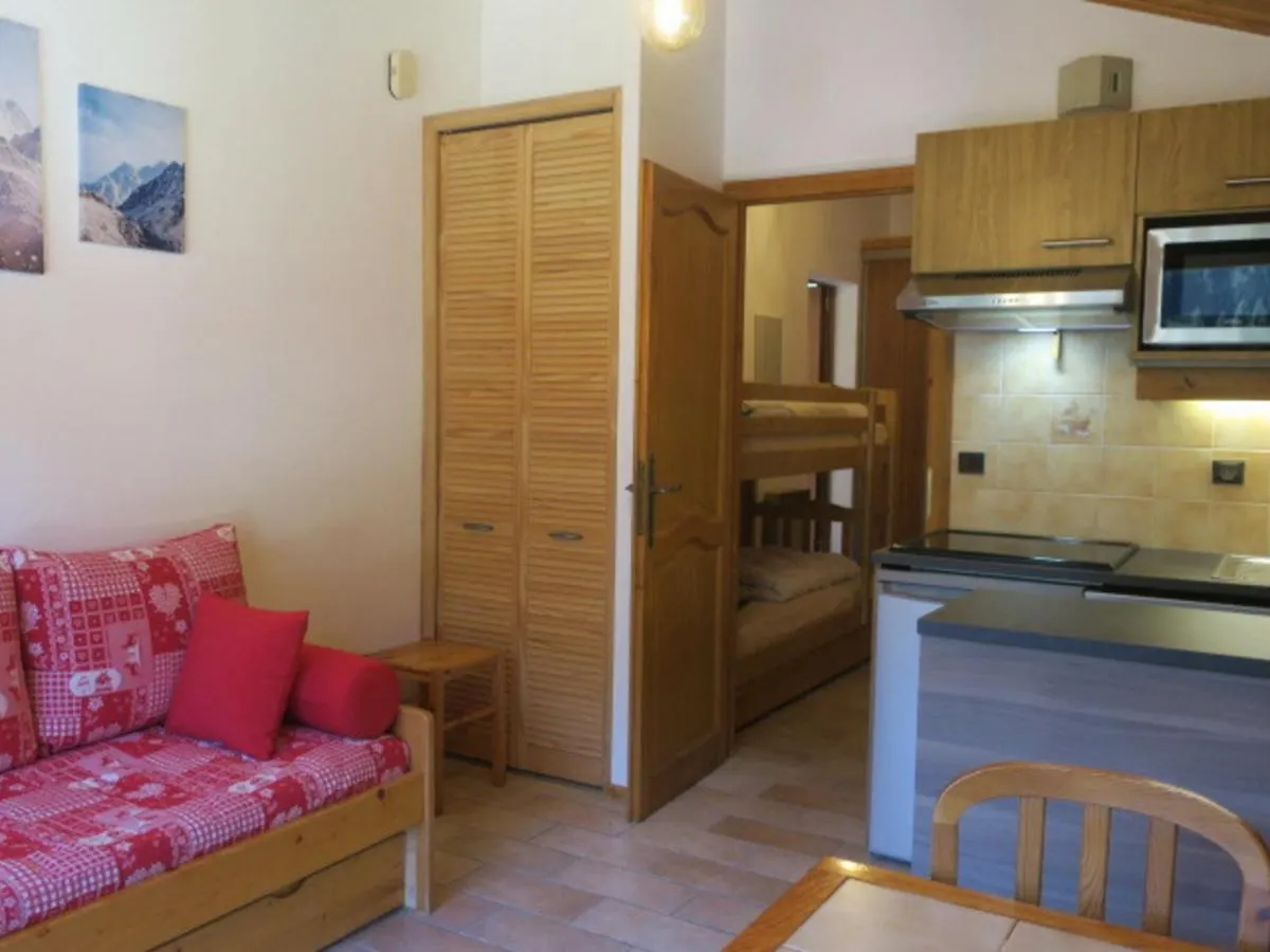 Apartment Charmant Appartement Avec Balcon Expose Sud A Chatel - 6 Personnes - Fr-1-198-189